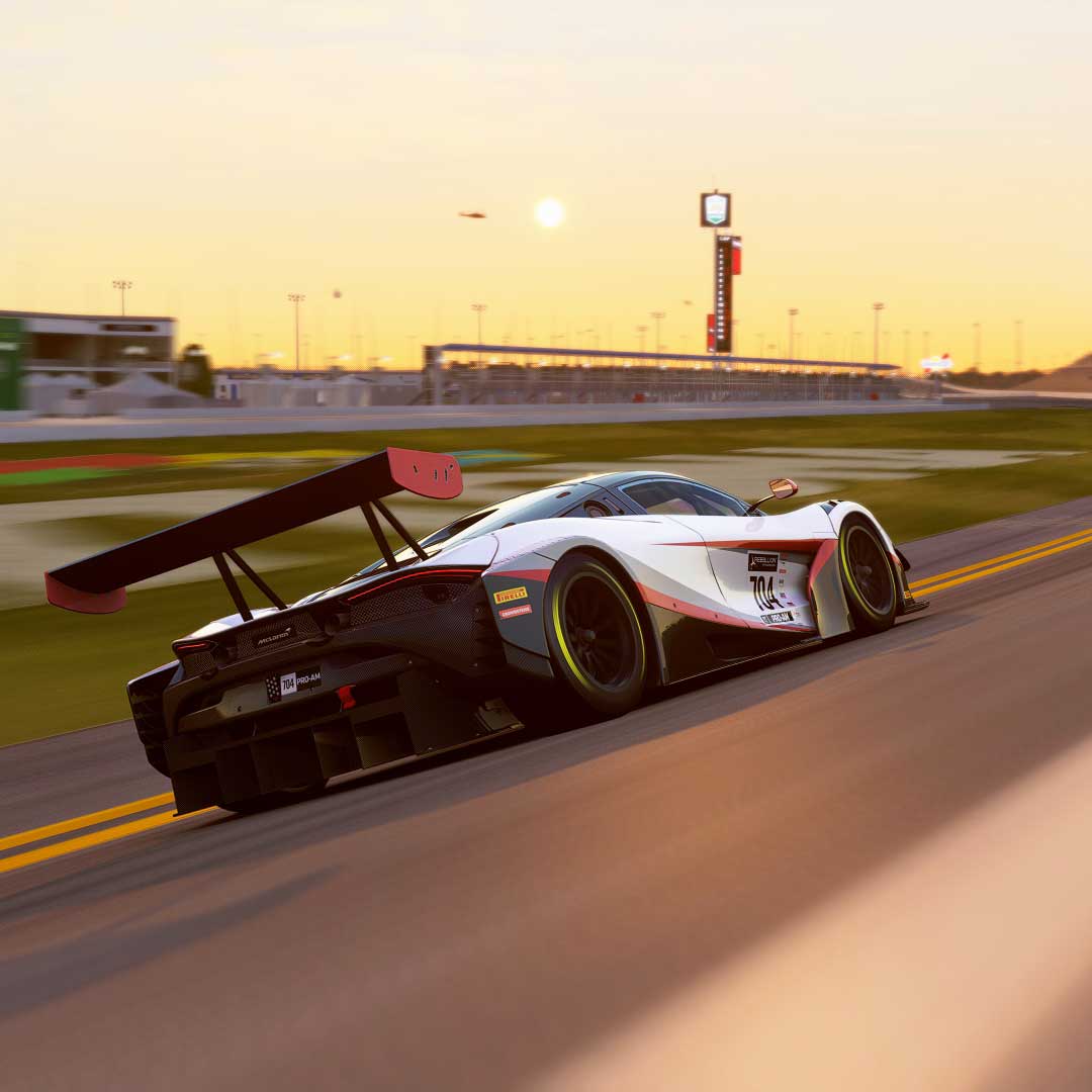 Burch-Moore-Racign-mclaren-720-gt3-daytona